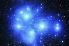 an image of the stars of the Pleiades used to illustrate the article, which is also a clickable link directly to the New Zealand Herald story