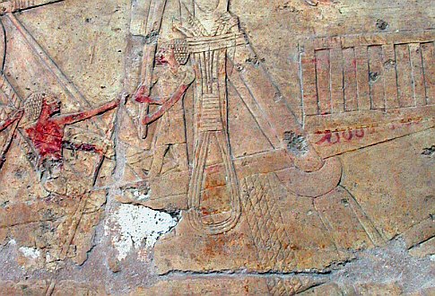 An image of a stone relief from Hatshepsut's temple that shows the quarter rudder of an ancient Egyptian Punt ship, which is also a clickable link to the Popular Science story